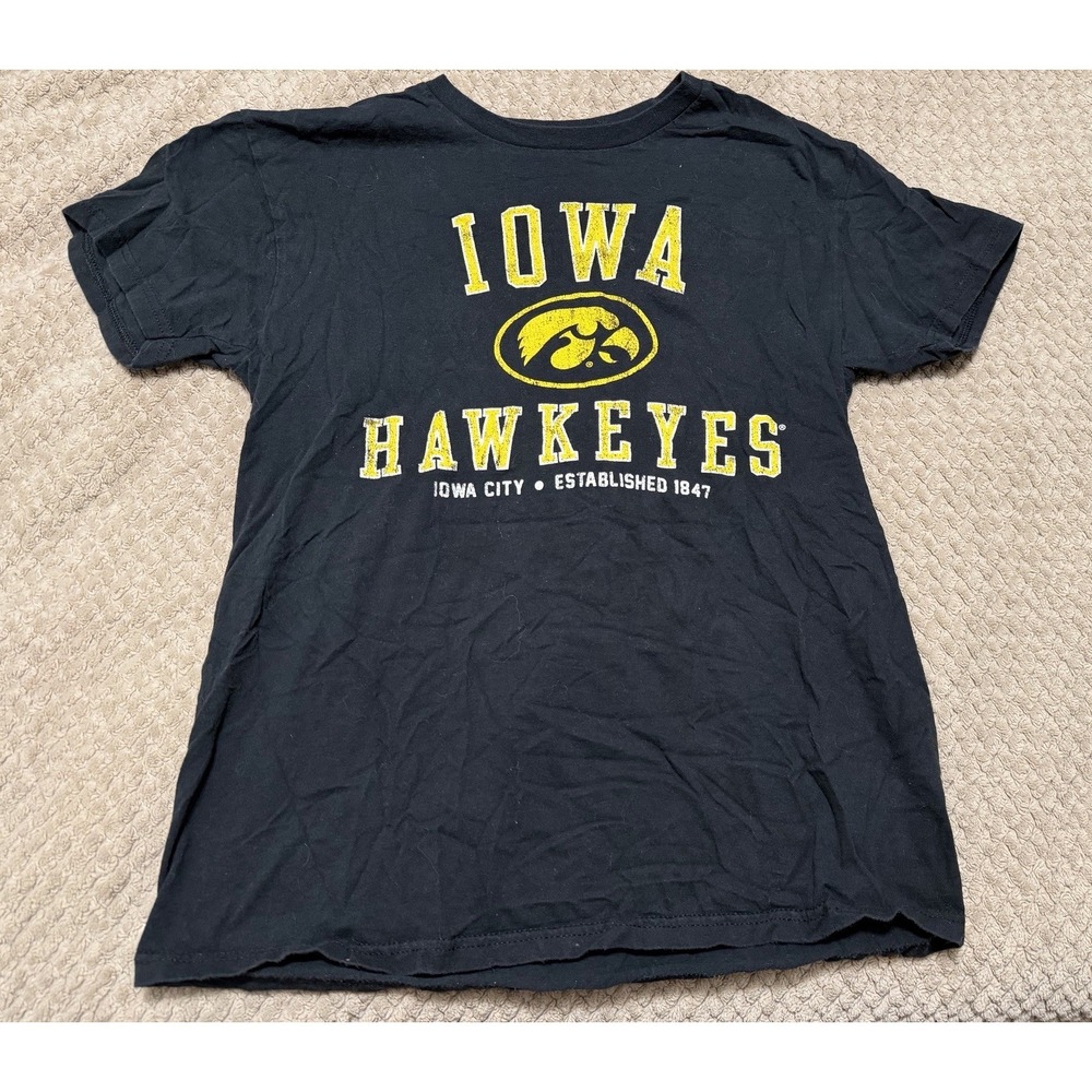 Iowa‎ Hawkeyes Black Yellow Shirt T-shirt Adult Medium Cotton Tee